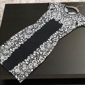 BCBGMAXAZRIA XS black/white dress